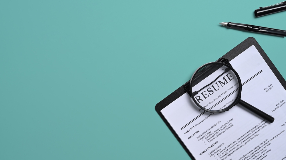 Should You Include a Photo on Your CV?